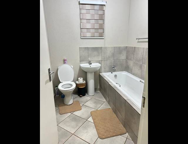 2 BEDROOM HOUSE FOR SALE IN WILFORDON